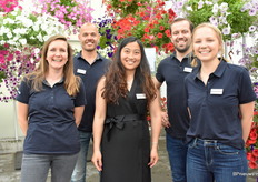 Het team van Takii dat op hun locatie klaar stond voor hun bezoekers.